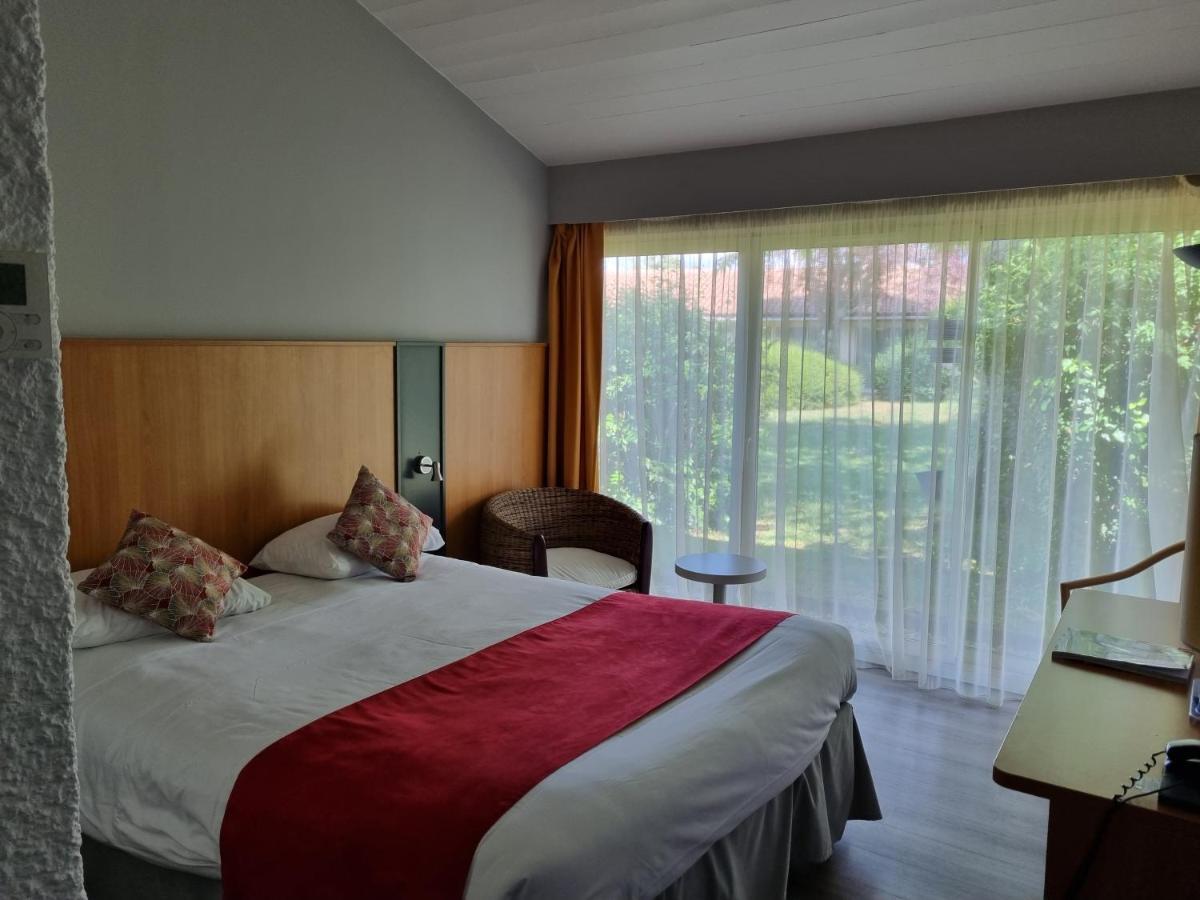 Kyriad Angouleme Nord Champniers- Hotel & Residence Bagian luar foto