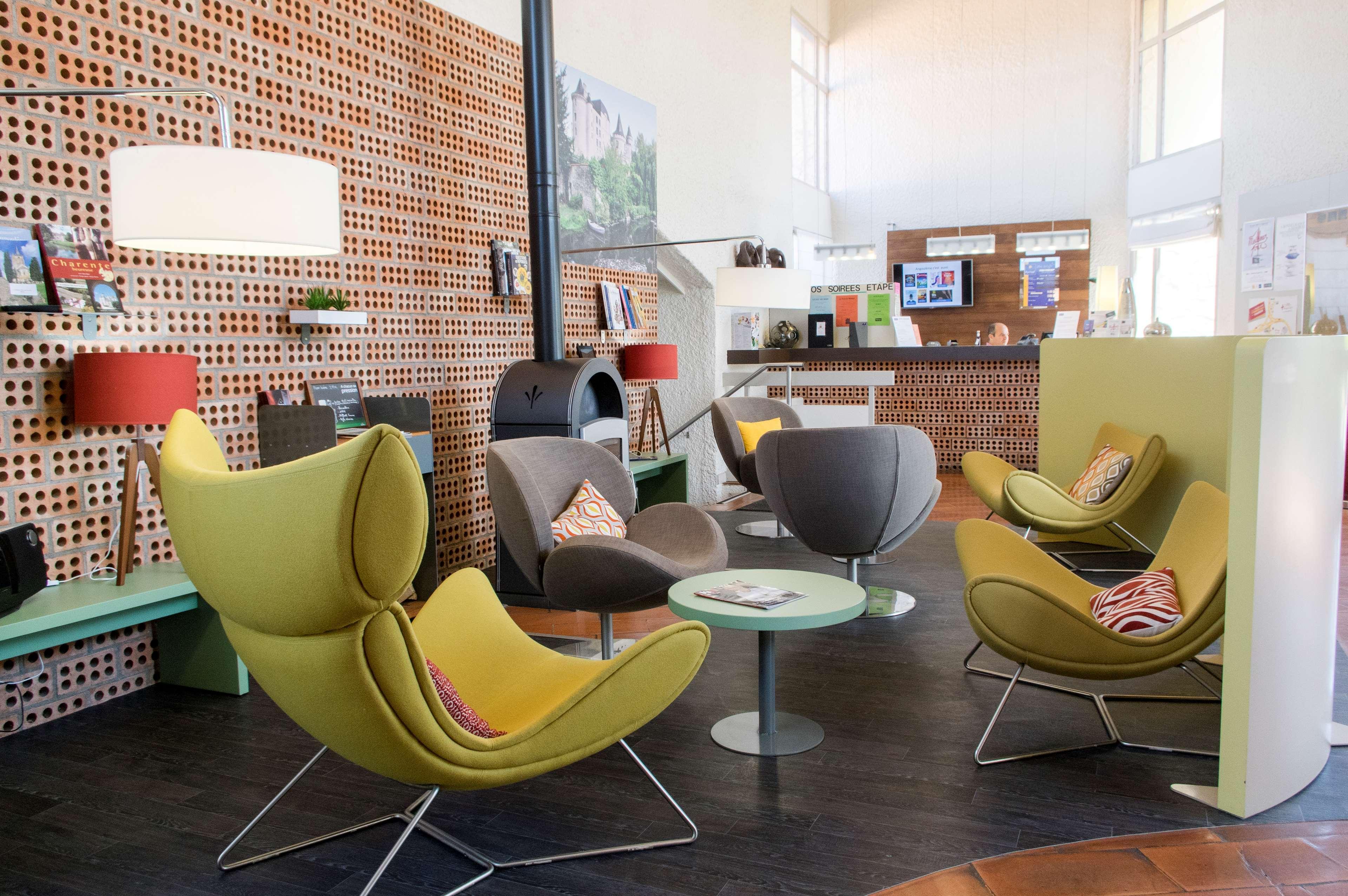 Kyriad Angouleme Nord Champniers- Hotel & Residence Bagian luar foto