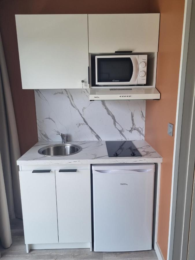 Kyriad Angouleme Nord Champniers- Hotel & Residence Bagian luar foto